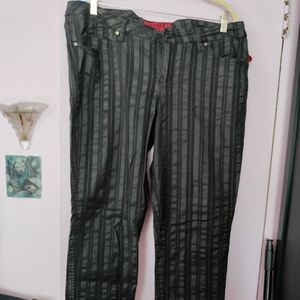 Tripp NYC , Hot Topic , Goth, Slick look